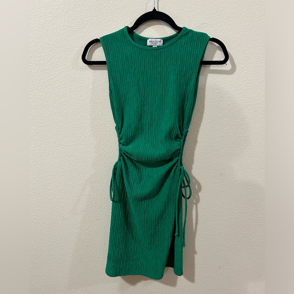 Green Sleeveless Dress by
